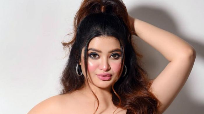 অভিনেত্রী- প্রযোজক এনা সাহা (ছবি: ফেসবুক)