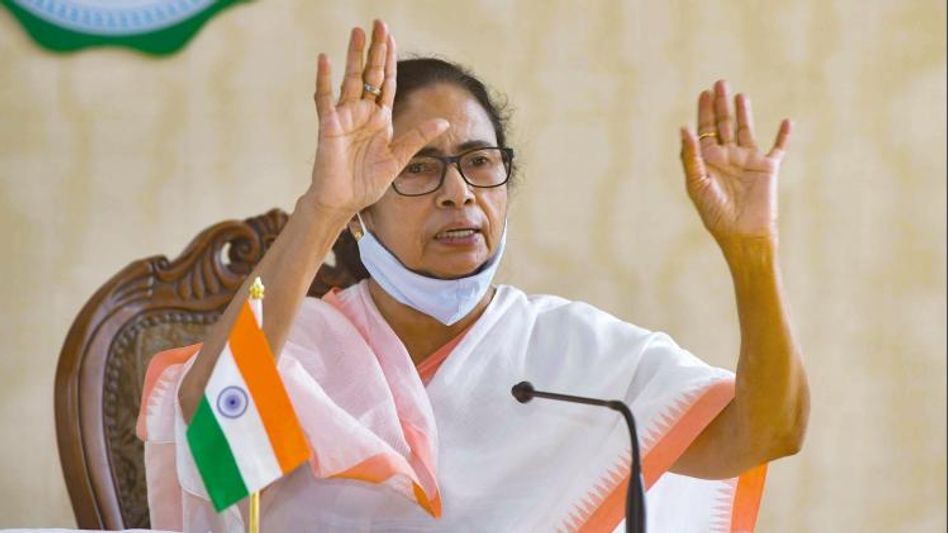 'মোদীকে হারানো অসম্ভব'- এই মিথ ভাঙা মমতাই কি প্রধানমন্ত্রী পদপ্রার্থী ? 'মোদীকে হারানো অসম্ভব'- এই মিথ ভাঙা মমতাই কি প্রধানমন্ত্রী পদপ্রার্থী ?