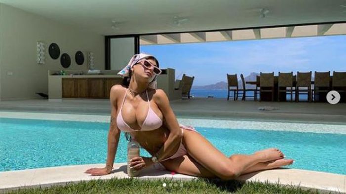 মিয়া খলিফা