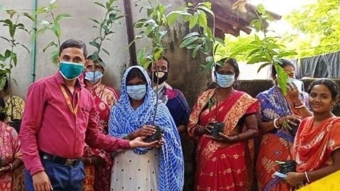 সামাজিক উন্নয়ন, পরিবেশ রক্ষায়, সচেতনতা বাড়াতে উদ্যোগী মাইক্রোফাইনান্স