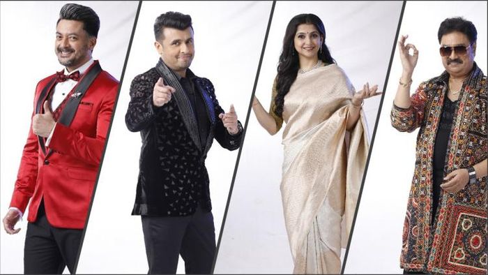 যিশু সেনগুপ্ত, সোনু নিগম, কৌশিকী চক্রবর্তী ও কুমার শানু (বাম দিক থেকে)