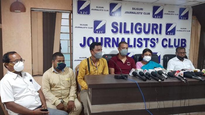 সাংবাদিকদের মুখোমুখি কেপিপি