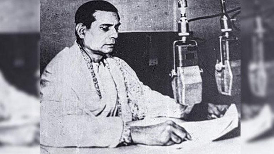 Birendra Krishna Bhadra: মহালয়ার ভোরে স্নান করে চণ্ডীপাঠে বসতেন বীরেন্দ্রকৃষ্ণ - remembering birendra krishna bhadra on his 116th birth anniversary rjk - Aaj Tak Bangla