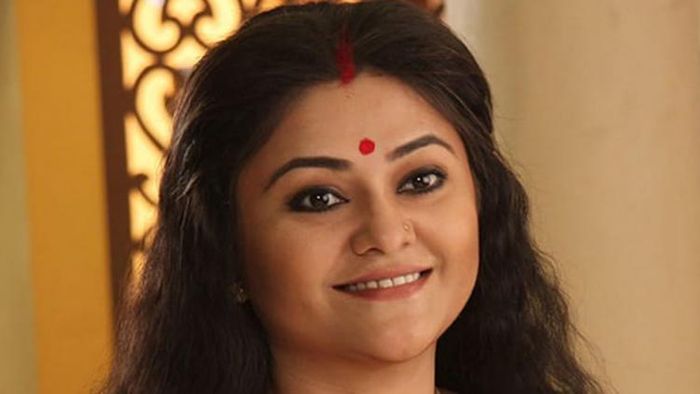 অভিনেত্রী কনীনিকা বন্দ্যোপাধ্যায়