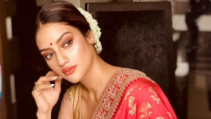 অভিনেত্রী - সাংসদ নুসরত জাহান