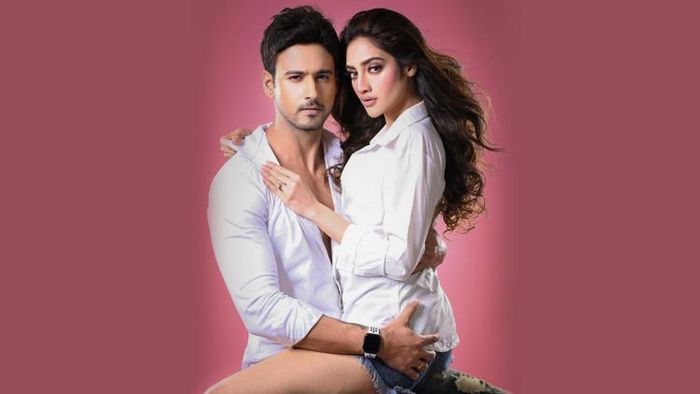 যশ দাশগুপ্ত ও নুসরত জাহান (ছবি: ফেসবুক)