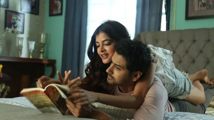 অ্যালবামে যশ এবং মধুমিতা