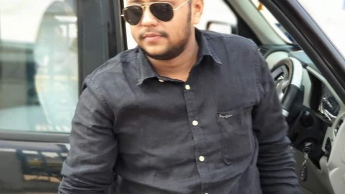 মোবাইল ছিনতাই করতে গিয়ে পুলিশের জালে