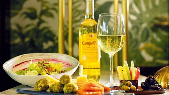 মদের দাম কমছে