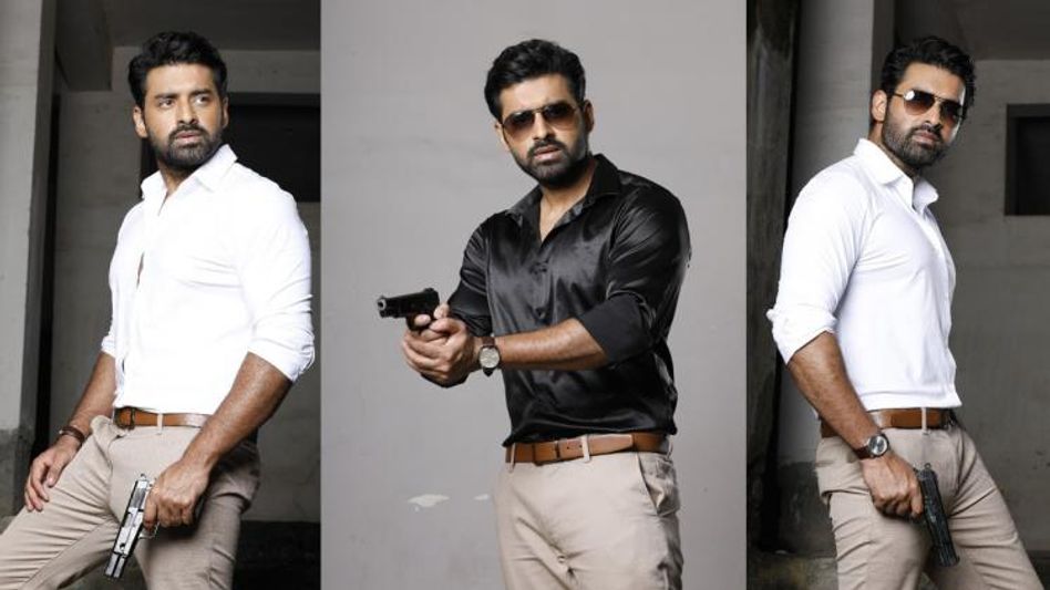 কীভাবে চারপাশ দুর্নীতিমুক্ত করবেন অঙ্কুশ? জানালেন অভিনেতা...  কীভাবে চারপাশ দুর্নীতিমুক্ত করবেন অঙ্কুশ? জানালেন অভিনেতা...