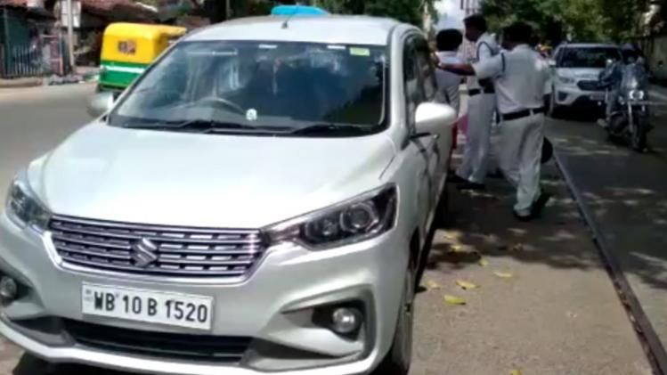 একবালপুরে নাকা চেকিংয়ে উদ্ধার ৪ লক্ষ নগদ