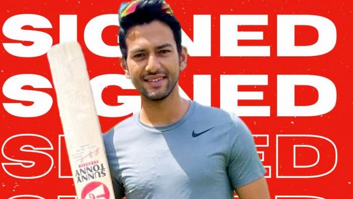 উন্মুক্ত চাঁদ। ফাইল ছবি।