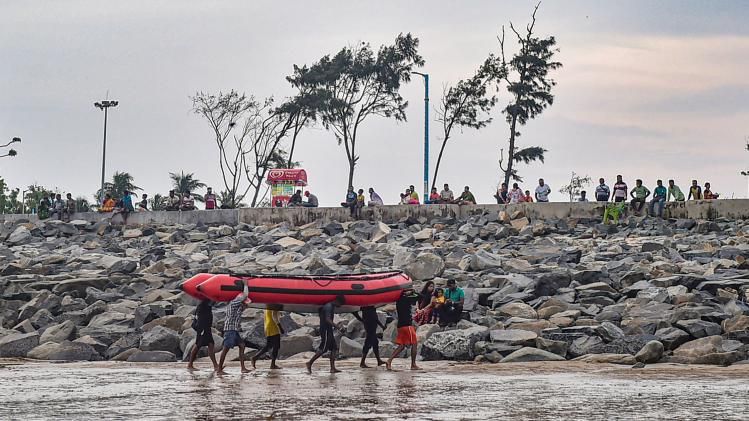 'গুলাব' এখন গভীর নিম্নচাপ, কোন কোন জেলায় বৃষ্টি?