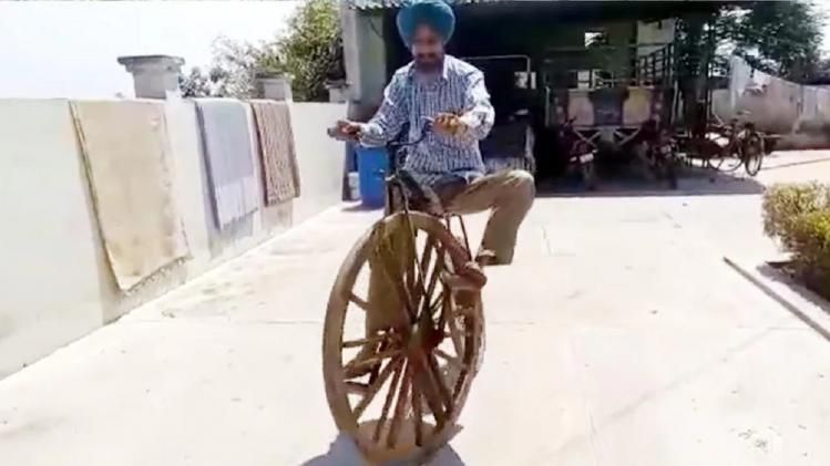 কাঠের সাইকেল