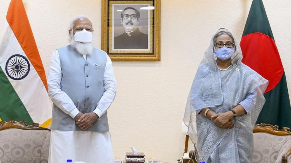 হিংসা রুখতে দ্বিপাক্ষিক চেষ্টা দরকার, মত বিশেষজ্ঞদের হিংসা রুখতে দ্বিপাক্ষিক চেষ্টা দরকার, মত বিশেষজ্ঞদের