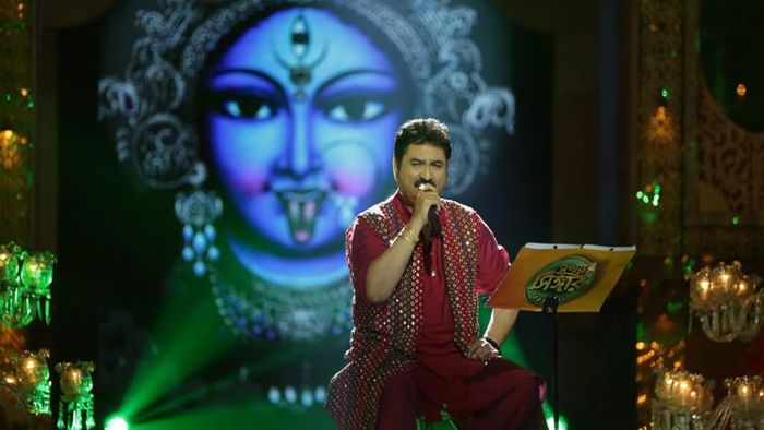 সঙ্গীত শিল্পী কুমার শানু