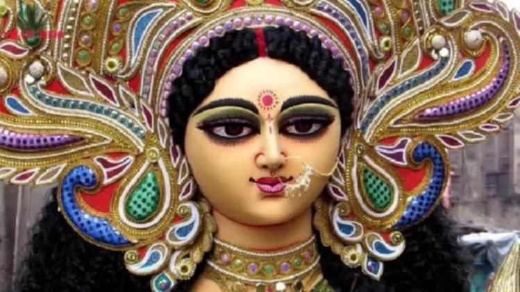 মূর্তি ছাড়া আরও ৪ ভাবে পূজিতা হন লক্ষ্মী, কী কী?