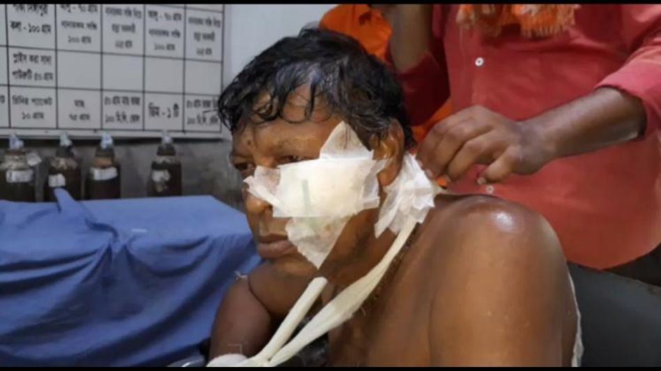 নেশাগ্রস্ত যুবকের তাণ্ডব, নদিয়ায় ধারাল অস্ত্রের আঘাতে মহিলার মৃত্যু নেশাগ্রস্ত যুবকের তাণ্ডব, নদিয়ায় ধারাল অস্ত্রের আঘাতে মহিলার মৃত্যু