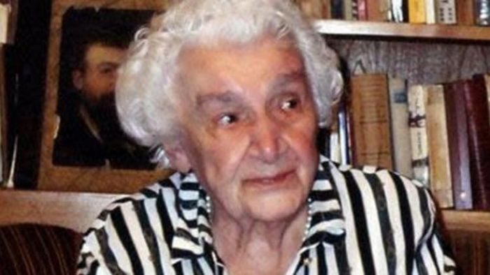 লিনা মেদিনা