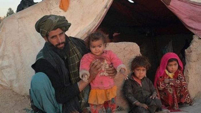 শীতের আগেই বিপন্ন তালিবানি শাসন