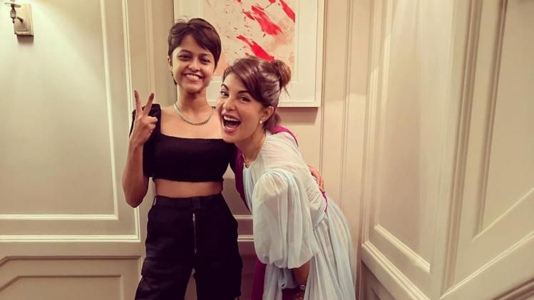 ইওহানির সঙ্গে Manike Mage Hithe-র তালে নাচলেন জ্যাকলিন