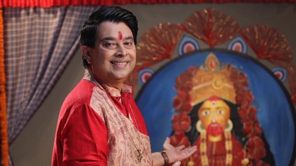 জমাটি গানের জায়গায় প্রথমবার জিৎ গাঙ্গুলীর কণ্ঠে শ্যামা সঙ্গীত!  জমাটি গানের জায়গায় প্রথমবার জিৎ গাঙ্গুলীর কণ্ঠে শ্যামা সঙ্গীত!