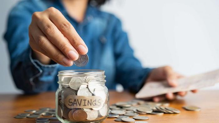 ভীষণ কিপটে হন এই ৪ রাশির জাতকরা