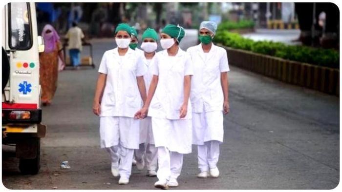 একটি বেসরকারী হাসপাতাল গ্রুপ অভিজ্ঞ নার্স খুঁজে পেতে এবং নিয়োগের জন্য এই বিপুল অঙ্কের কমিশন দেওয়ার প্রস্তাব দিয়েছে। —প্রতীকী ছবি।