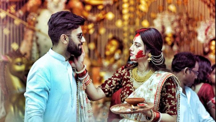 নুসরত জাহান ও নিখিল জৈন