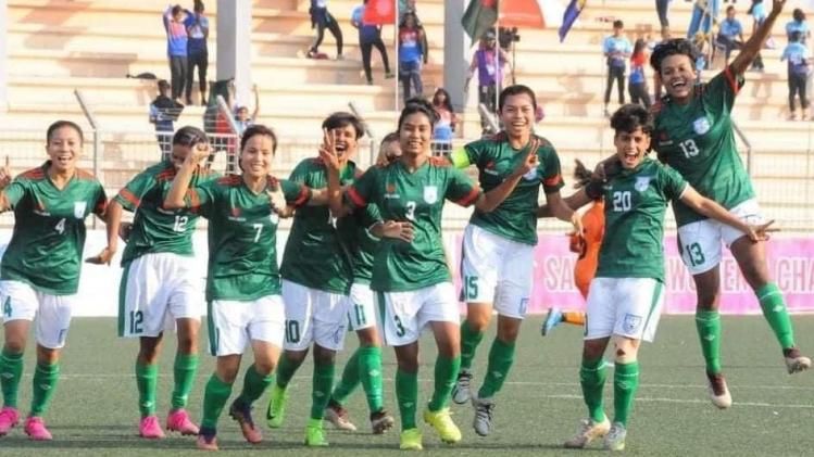 ইতিহাস গড়লো বাংলাদেশের মেয়েরা, ভারতকে হারিয়ে সাফ চ্যাম্পিয়ন