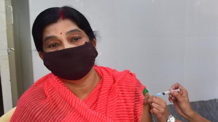 ছবিটি প্রতীকী