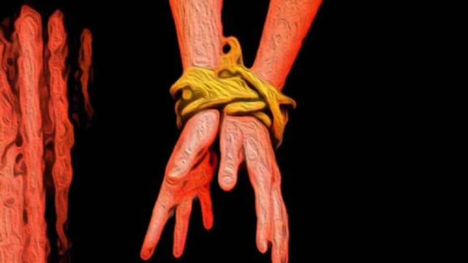 কলেজ ছাত্রীকে গাড়িতে তুলে নিয়ে যাওয়ার চেষ্টা! তোলপাড় দাশনগর কলেজ ছাত্রীকে গাড়িতে তুলে নিয়ে যাওয়ার চেষ্টা! তোলপাড় দাশনগর