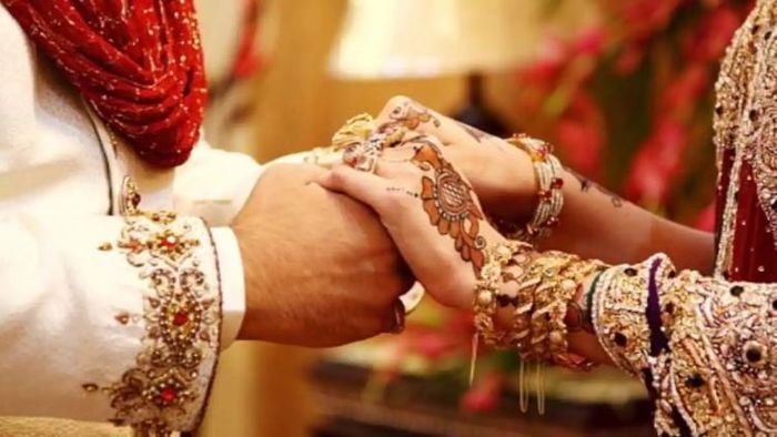 নতুন বছরে এই ৫ রাশির জাতকদের বিয়ের ফুল ফুটবে, তৈরি থাকুন