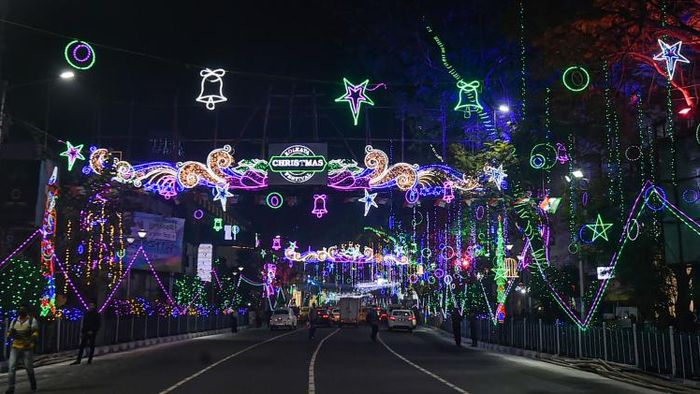 নামছে ৩ হাজার পুলিশকর্মী