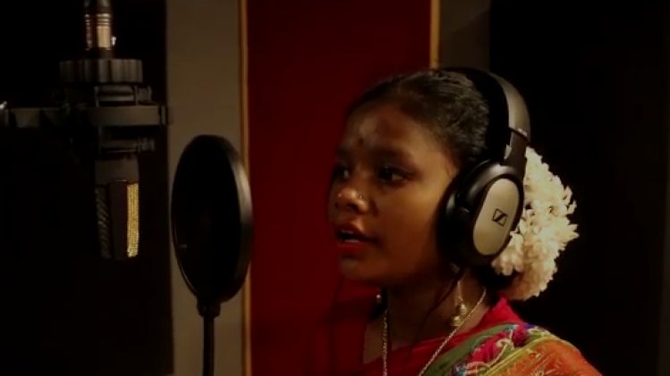 ফেসবুকে গানের ভিডিও জনপ্রিয় করে দিয়েছিল তাঁকে