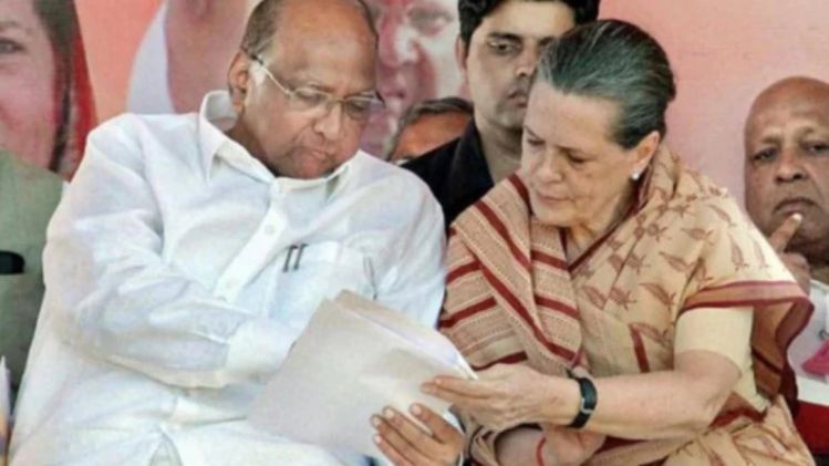 শরদ পাওয়ার এবং সোনিয়া গান্ধী (ফাইল ছবি)