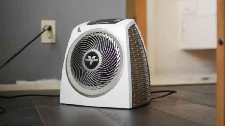 বেশি করে হিটার চালালে সাবধান, ডেকে আনছেন স্বাস্থ্যের মারাত্মক ক্ষতি