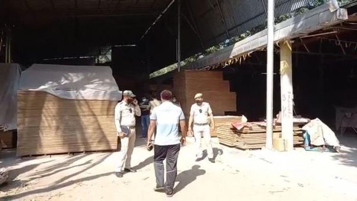 এখানকার ঘটনা