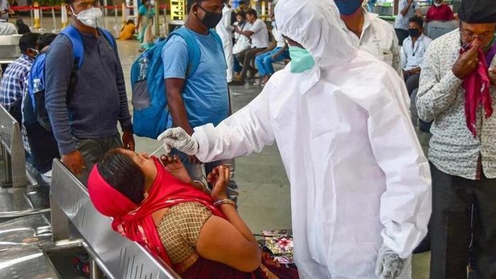 বাংলায় কমল কোভিড সংক্রমণ