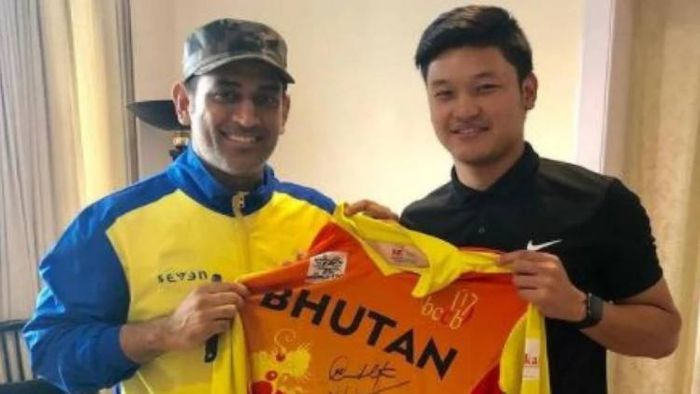 ধোনির সঙ্গে মিকাও দর্জি