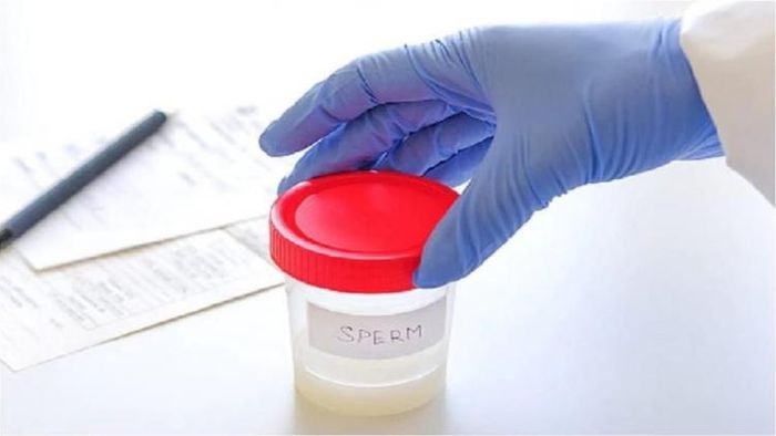 ছবিটি প্রতীকী