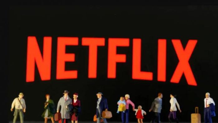 নেটফ্লিক্সে খরচ বাড়ছে