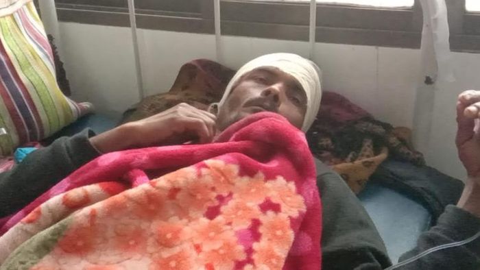 জখম ফুলচাঁদ ঘোষ