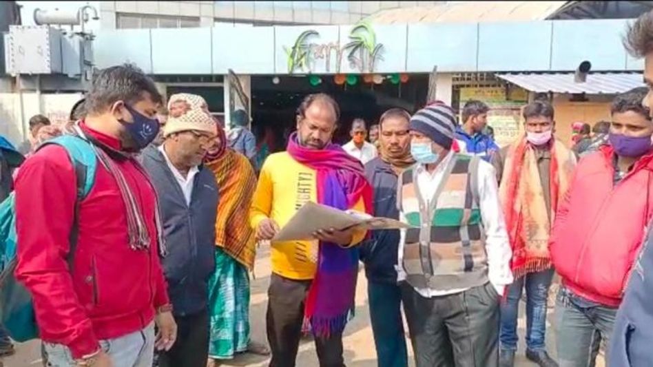 নার্সিংহোম থেকে সদ্যোজাত বদল? উত্তাল চাঁচল  নার্সিংহোম থেকে সদ্যোজাত বদল? উত্তাল চাঁচল