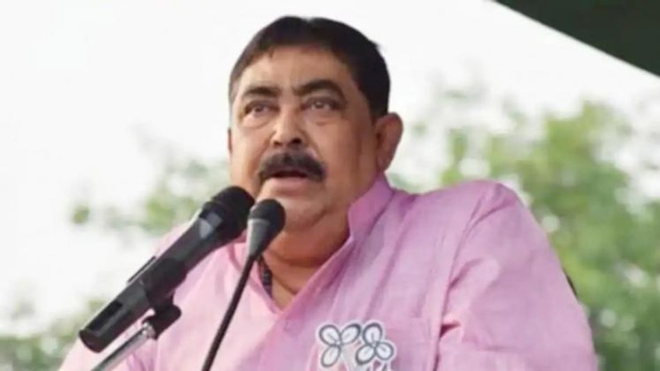 অসুস্থ অনুব্রত, CBI-হাজিরার আগে হাইকোর্টের দ্বারস্থ অসুস্থ অনুব্রত, CBI-হাজিরার আগে হাইকোর্টের দ্বারস্থ