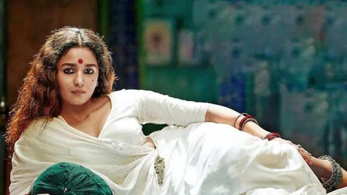 'গাঙ্গুবাই কাঠিয়াওয়াড়ি' ছবিতে 'গাঙ্গুবাই' চরিত্রে আলিয়া ভাট