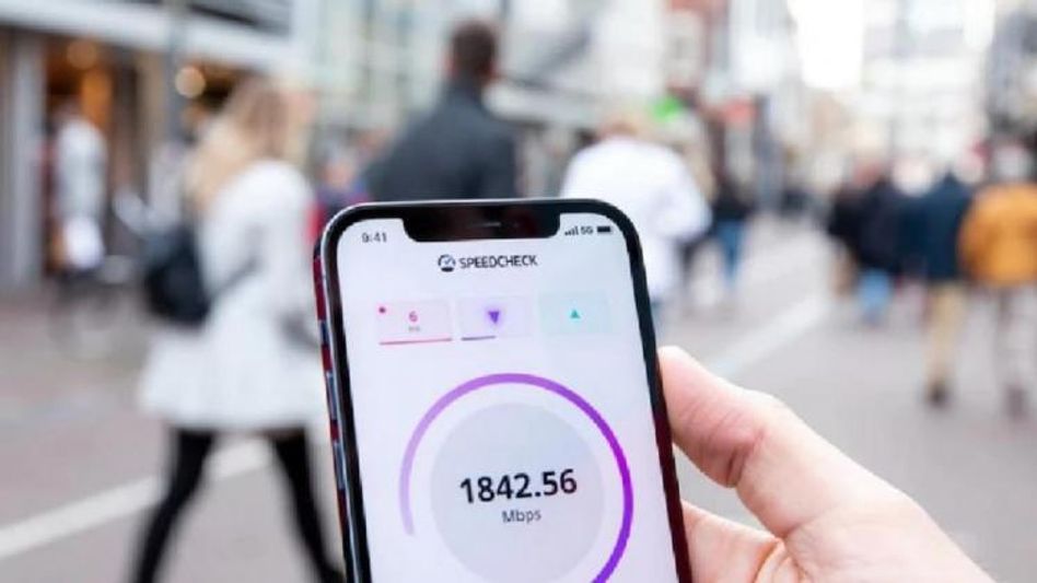 মোবাইলে Slow Internet? এভাবে এক নিমেষে বাড়িয়ে নিন স্পিড মোবাইলে Slow Internet? এভাবে এক নিমেষে বাড়িয়ে নিন স্পিড