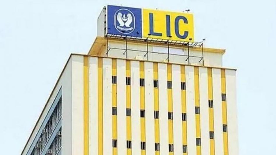 প্রতিদিন মাত্র ২৬২ টাকা, এই LIC পলিসিতে মিলবে ২০ লক্ষ টাকা! প্রতিদিন মাত্র ২৬২ টাকা, এই LIC পলিসিতে মিলবে ২০ লক্ষ টাকা!