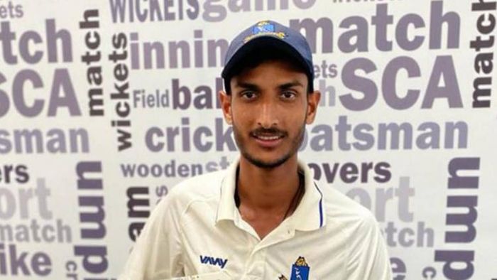 ব্যাটে বলে দারুণ পারফর্মেন্স শাহাবাজের