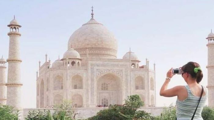 করোনা সংক্রমণ কমায় ফের ঘুরতে যাওয়ার কথা ভাবছেন মানুষ (প্রতীকী ছবি)